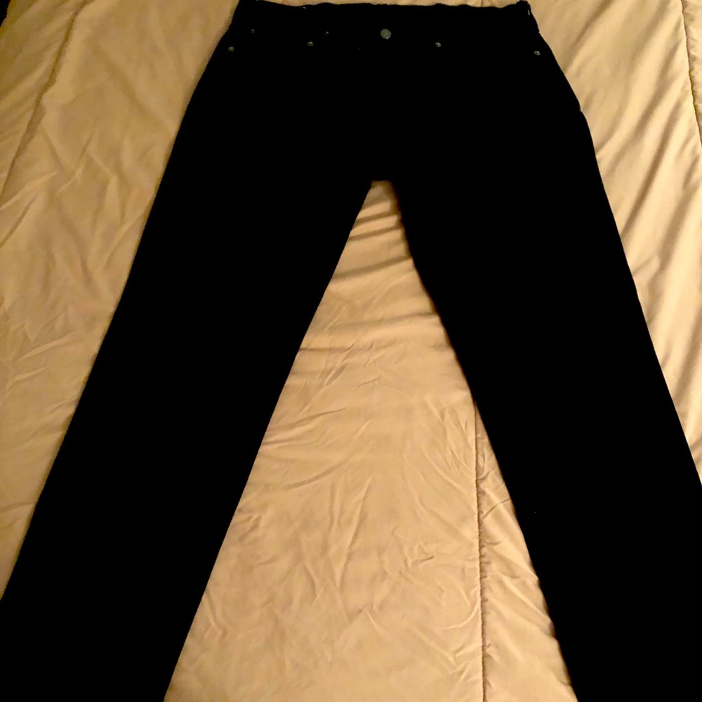 Levi’s 531 athletic slim fit.